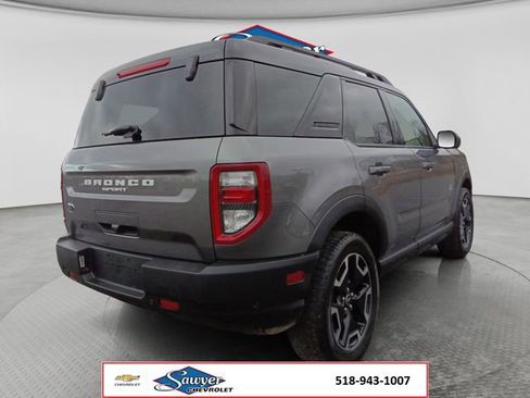 Used 2023 Ford Bronco Sport Outer Banks w/ Tech Package AWD/4WD image 5