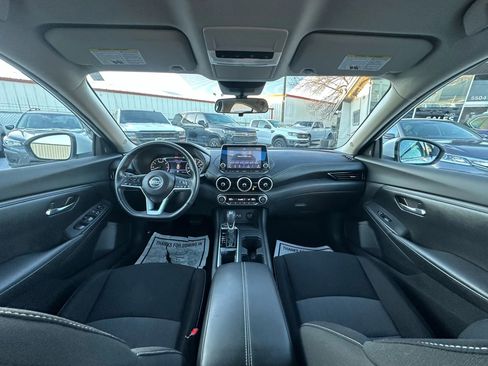 Used 2021 Nissan Sentra SV image 14