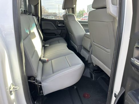 Used 2019 GMC Sierra 2500 2500 HEAVY DUTY w/ Sierra Convenience Package image 9