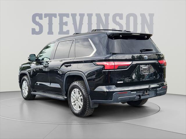 Certified 2023 Toyota Sequoia SR5 w/ SR5 Premium Package AWD/4WD image 3