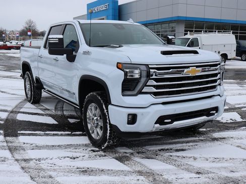 New 2026 Chevrolet Silverado 2500 High Country w/ Technology Package image 2