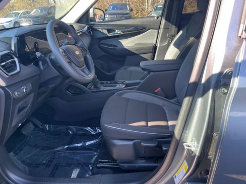 Used 2025 Chevrolet TrailBlazer LT image 21