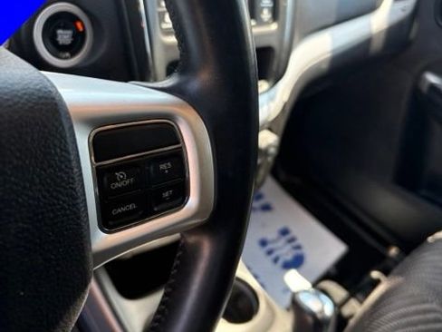 Used 2020 Dodge Journey SE w/ SE Popular Equipment Group FWD image 15