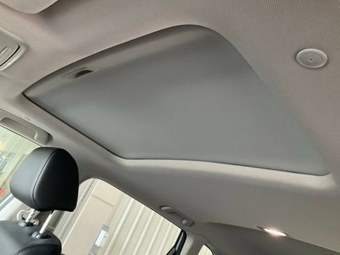 Certified 2025 Honda CR-V EX-L image 7