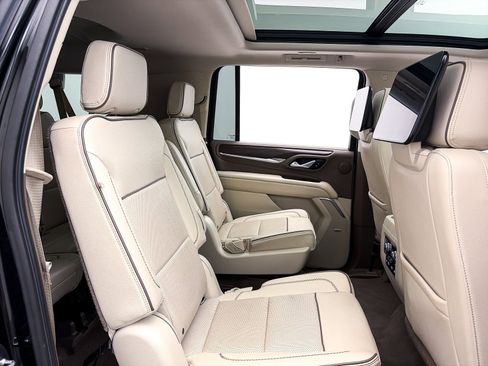 Used 2021 GMC Yukon XL Denali image 38