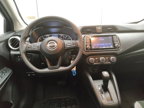 Used 2025 Nissan Versa S w/ Trunk Package FWD image 22