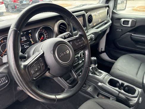 Used 2020 Jeep Wrangler Sport AWD/4WD image 10