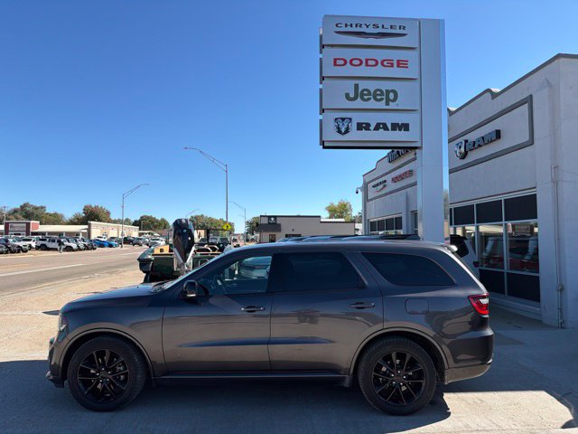 Used 2017 Dodge Durango R/T w/ Trailer Tow Group IV AWD/4WD image 1