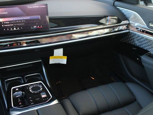 New 2026 BMW 750e xDrive w/ Executive Package AWD/4WD image 28