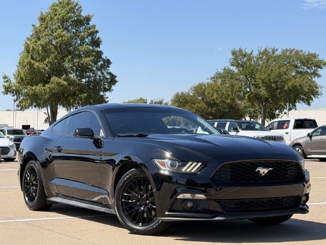 Used 2015 Ford Mustang Coupe RWD image 2