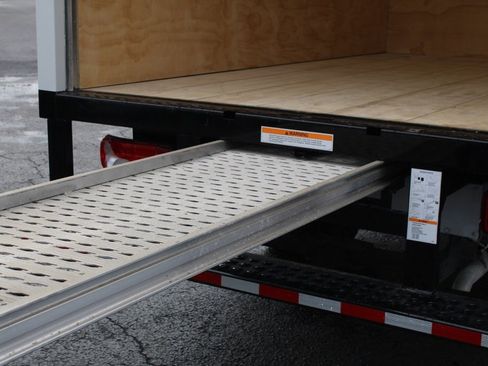 Used 2023 Mercedes-Benz Sprinter 4500 image 45