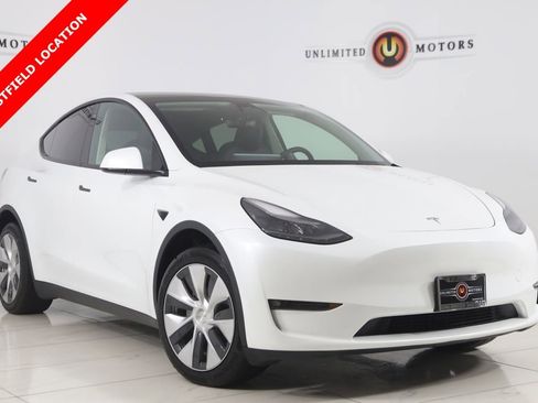 Used 2023 Tesla Model Y Long Range image 1