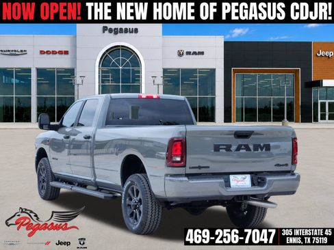 New 2026 RAM 2500 Lone Star AWD/4WD image 5