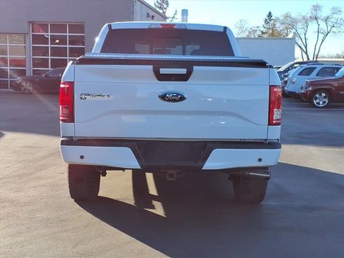 Used 2017 Ford F150 XLT w/ Equipment Group 302A Luxury AWD/4WD image 4