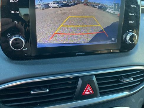 Used 2021 Hyundai Santa Fe SEL image 5