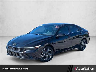 Certified 2025 Hyundai Elantra Limited