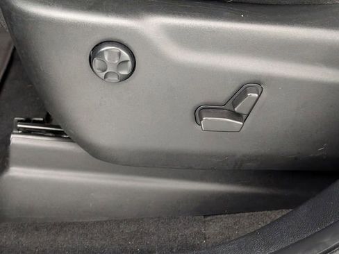 Used 2022 Dodge Durango GT image 14