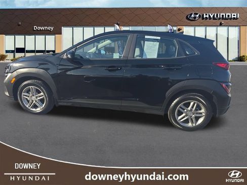 Certified 2023 Hyundai Kona SE FWD image 2