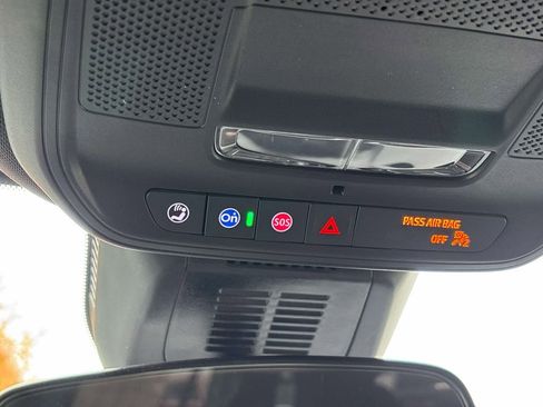 New 2026 GMC Terrain AT4 w/ LPO, Black Badging Package image 13