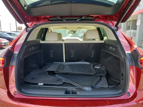 Used 2023 Buick Envision Essence AWD/4WD image 8