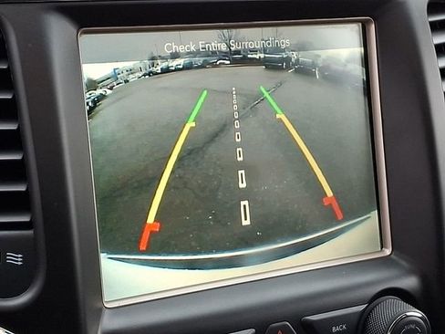 Used 2015 Jeep Grand Cherokee Limited image 21