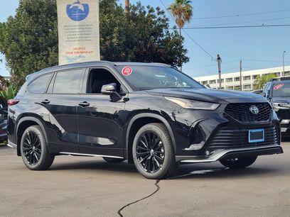 New 2026 Toyota Highlander XSE