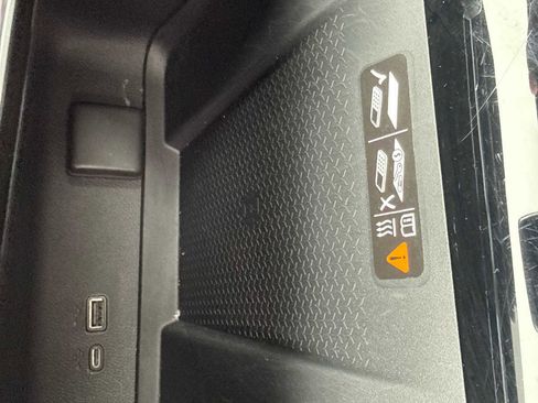 Used 2026 Chevrolet Traverse Z71 w/ Driver Confidence Package image 13