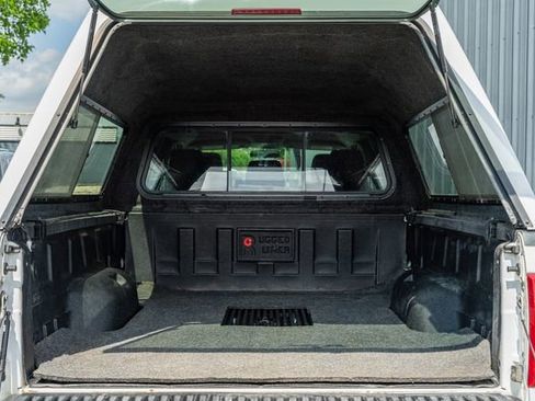 Used 2015 Ford F250 XLT image 14