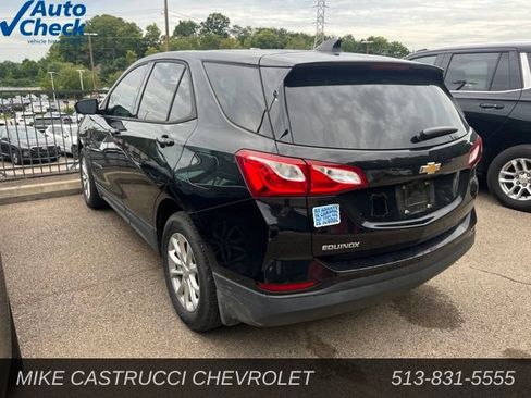 Used 2019 Chevrolet Equinox LS w/ LS Convenience Package FWD image 4