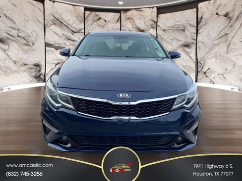 Used 2019 Kia Optima S FWD image 6