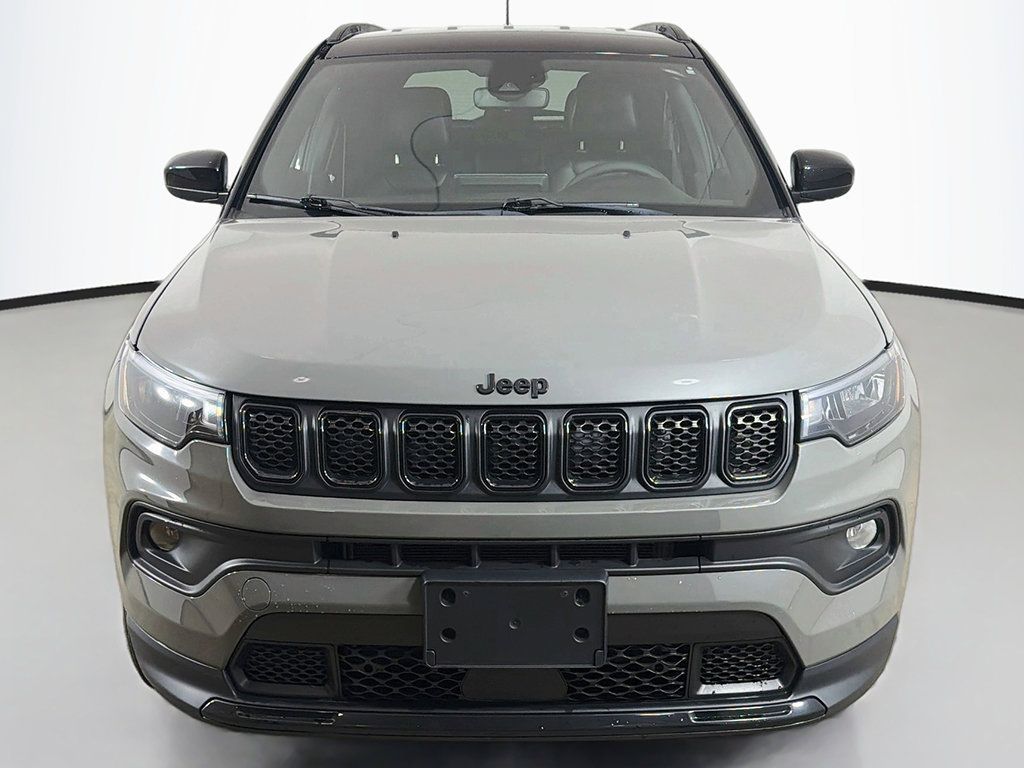 Used 2023 Jeep Compass Latitude AWD/4WD image 8