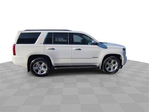 Used 2019 Chevrolet Tahoe LT image 9