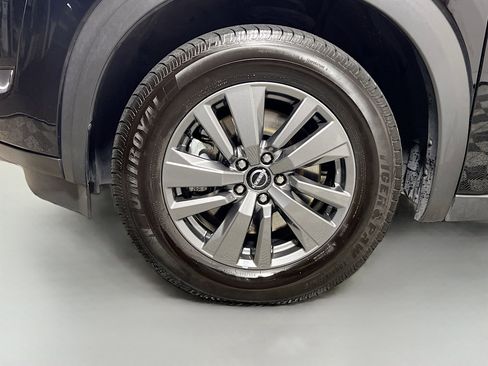 Used 2024 Nissan Pathfinder SV FWD image 14