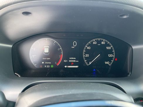 Used 2025 Honda HR-V Sport image 13