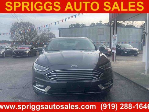 Used 2017 Ford Fusion Energi SE FWD image 2