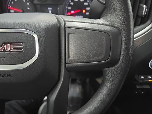 Used 2024 GMC Sierra 1500 Pro w/ Pro Value Package image 18