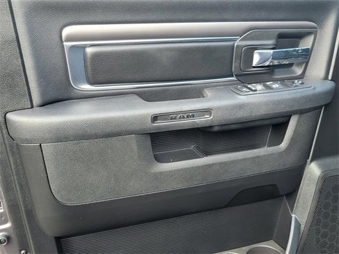 Used 2022 RAM 1500 Classic Warlock image 8