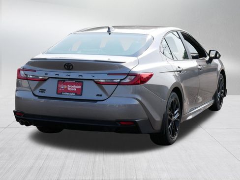 Certified 2025 Toyota Camry SE w/ Convenience Package AWD/4WD image 6