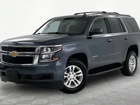 Used 2019 Chevrolet Tahoe LS AWD/4WD image 3