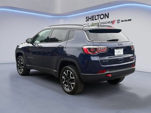 Used 2019 Jeep Compass Trailhawk w/ Cold Weather Group AWD/4WD image 4