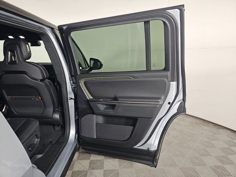 Used 2025 Rivian R1S Adventure image 19