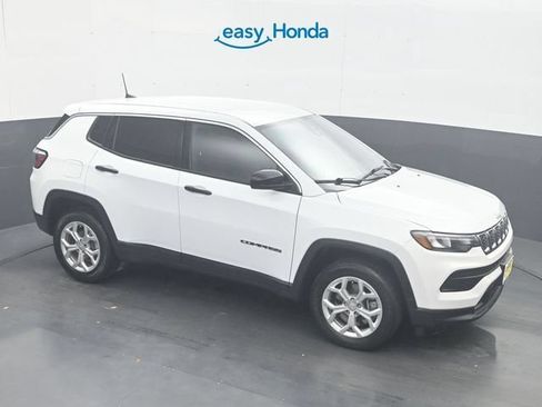 Used 2024 Jeep Compass Sport AWD/4WD image 18