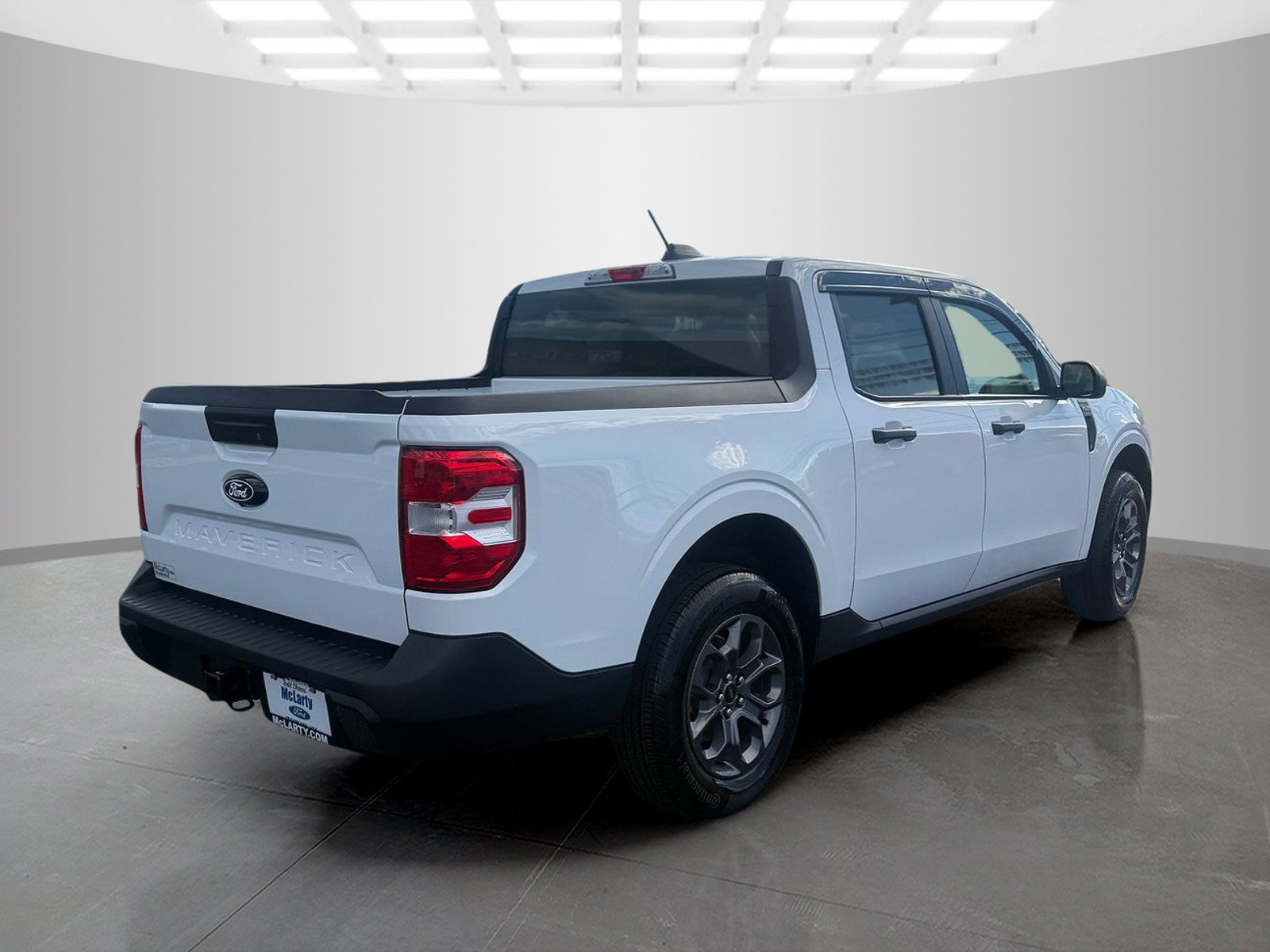 Used 2026 Ford Maverick XLT AWD/4WD image 3