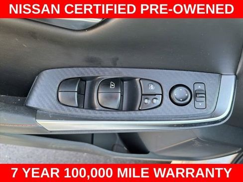 Certified 2023 Nissan Sentra SR w/ Midnight Edition Package FWD image 18