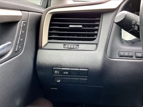 Used 2017 Lexus RX 350 w/ Premium Package image 36