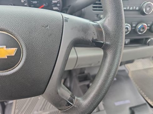 Used 2013 Chevrolet Silverado 1500 W/T image 18