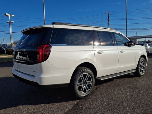 New 2026 Ford Expedition Max Active AWD/4WD image 14