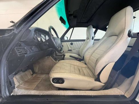 Used 1990 Porsche 911 Carrera image 21