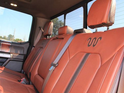 Used 2019 Ford F350 King Ranch w/ King Ranch Ultimate Package AWD/4WD image 20