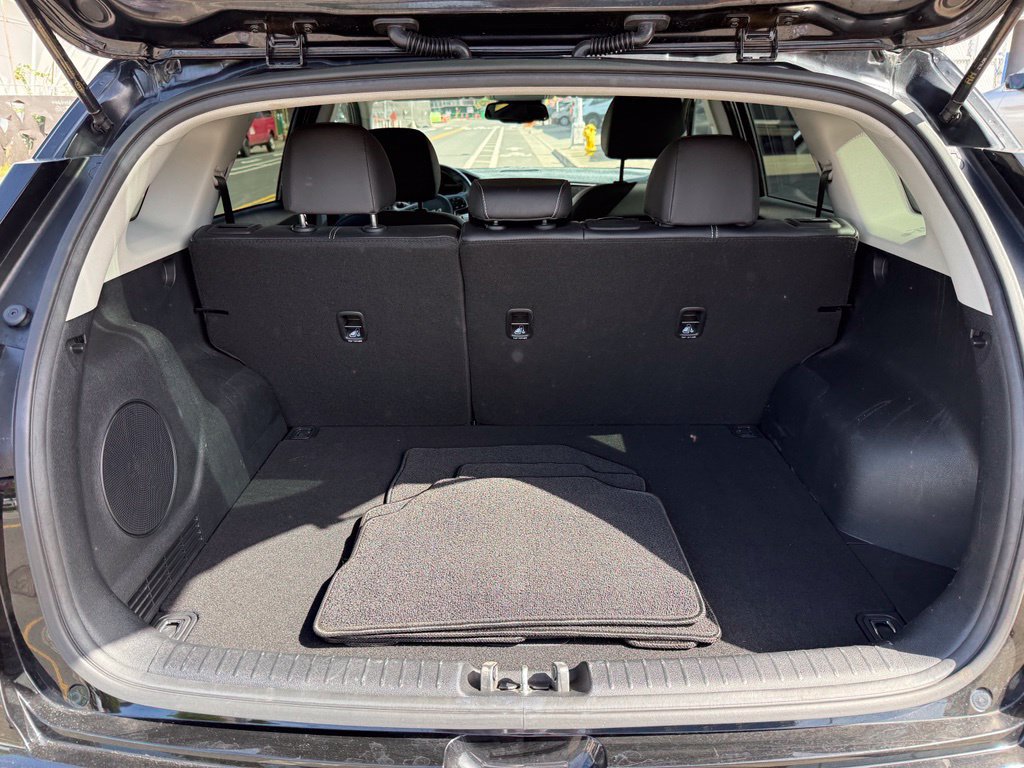 Used 2022 Kia Niro EX FWD image 19